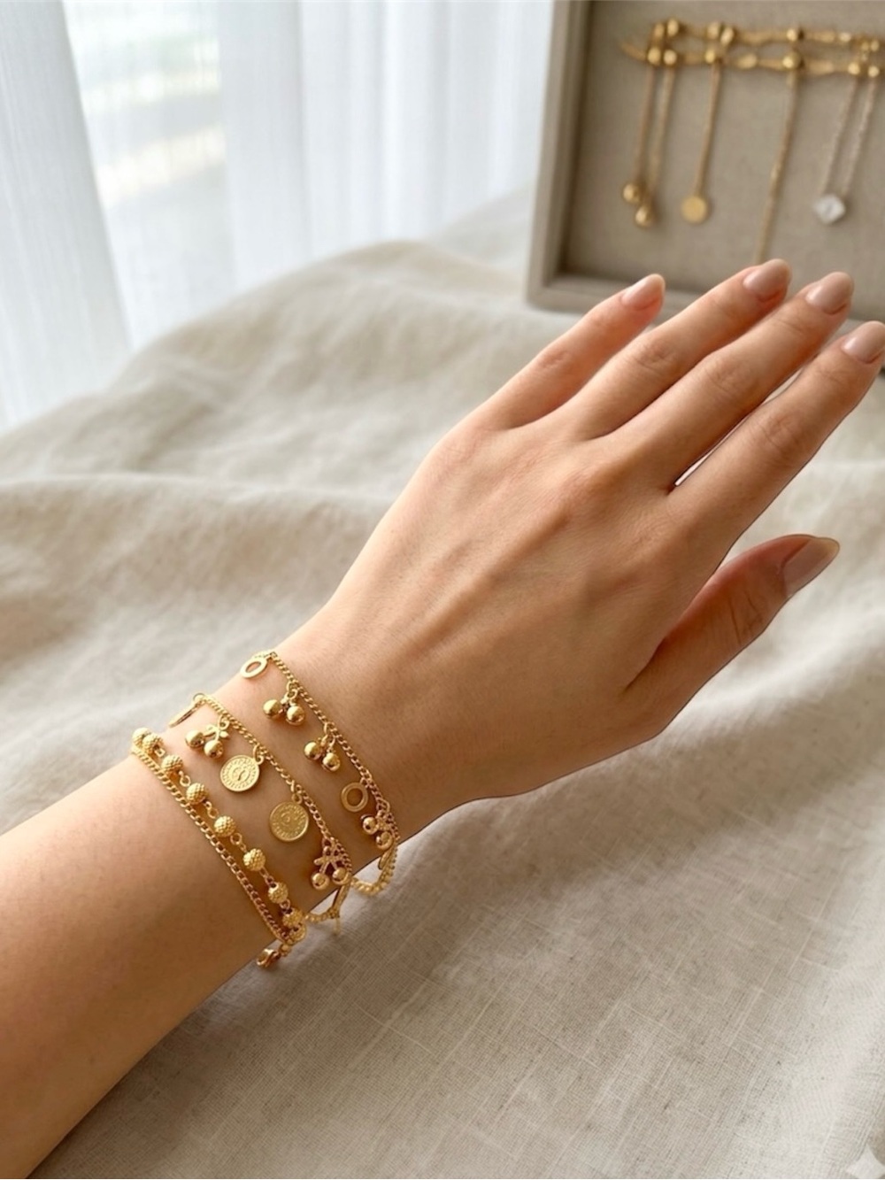 Bundle 3 Gold Tone Charm Bracelet Bundle – 8 Inch Adjustable – Boho Chic NWT - Picture 3 of 5